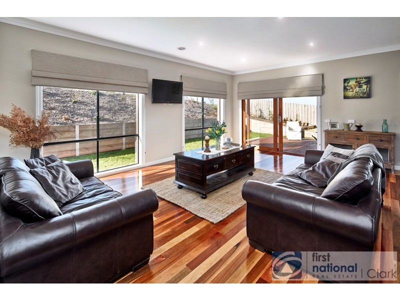 46 Kensington Square, Drouin VIC 3818