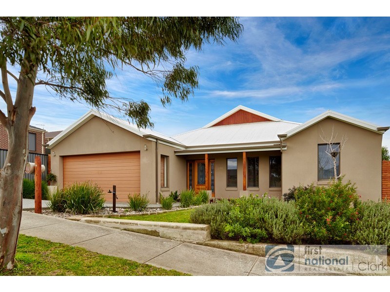 26 Huron Parkway, Pakenham VIC 3810