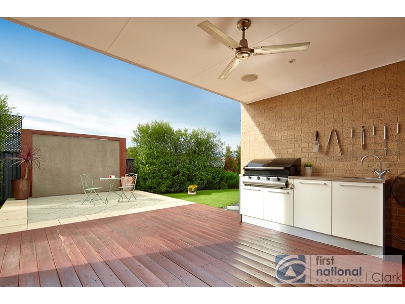 26 Huron Parkway, Pakenham VIC 3810