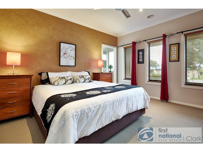 26 Huron Parkway, Pakenham VIC 3810