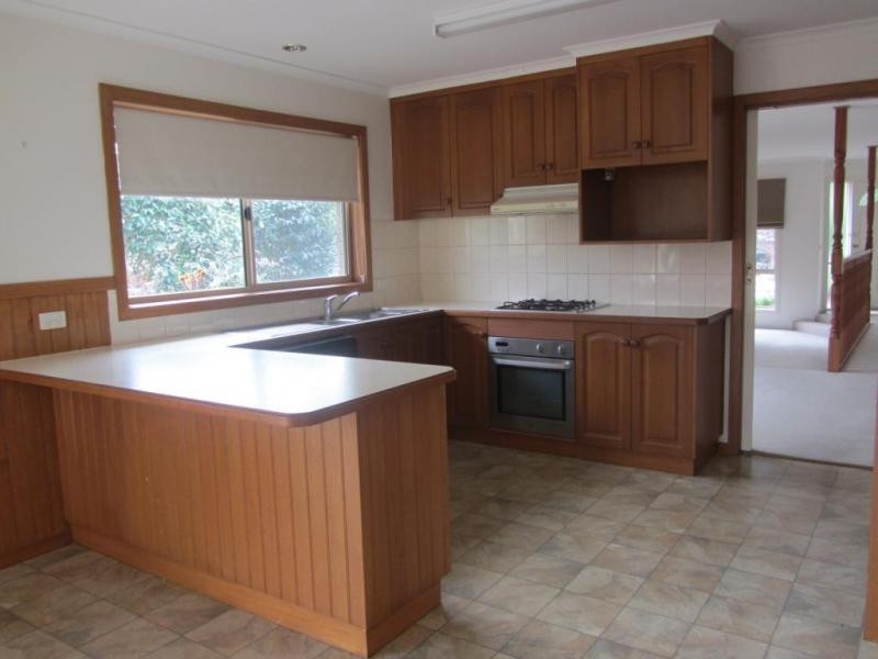 14 Ellen Close, Warragul VIC 3820