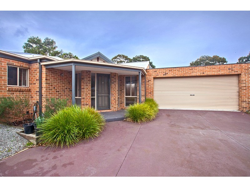 2/12 Abeckett Road, Bunyip VIC 3815