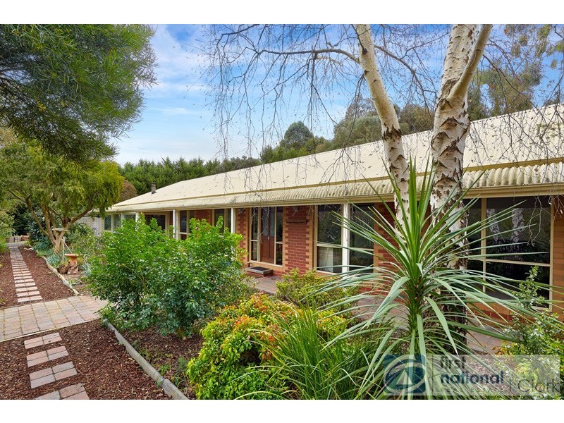 35 Moroka Drive, Warragul VIC 3820