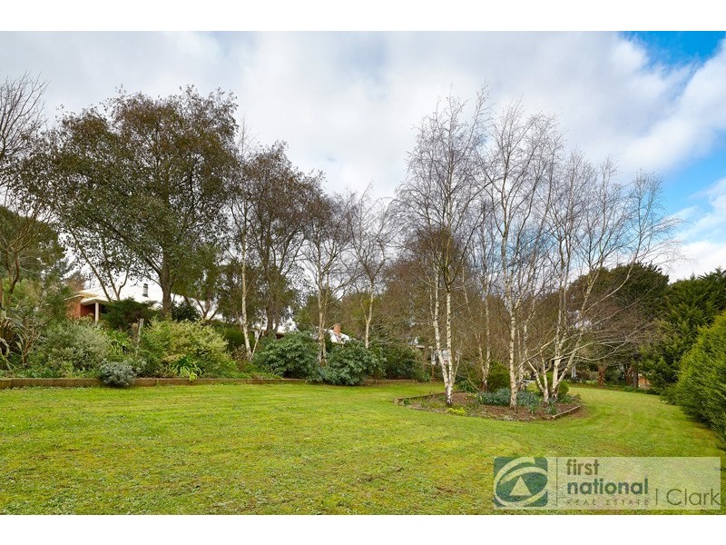 35 Moroka Drive, Warragul VIC 3820