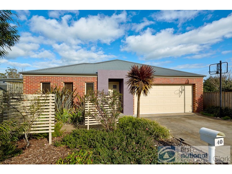 40 Cason Crescent, Warragul VIC 3820