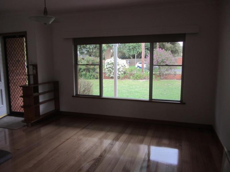 7 Grant Street, Drouin VIC 3818