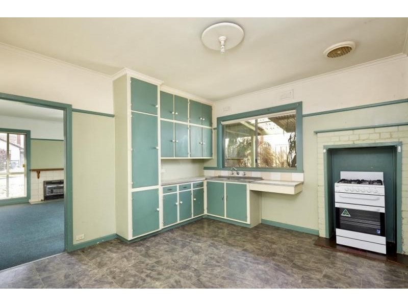 4 Kingston Street, Warragul VIC 3820