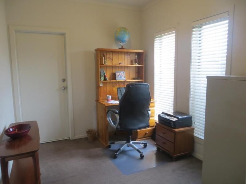 24 Howard Street, Warragul VIC 3820