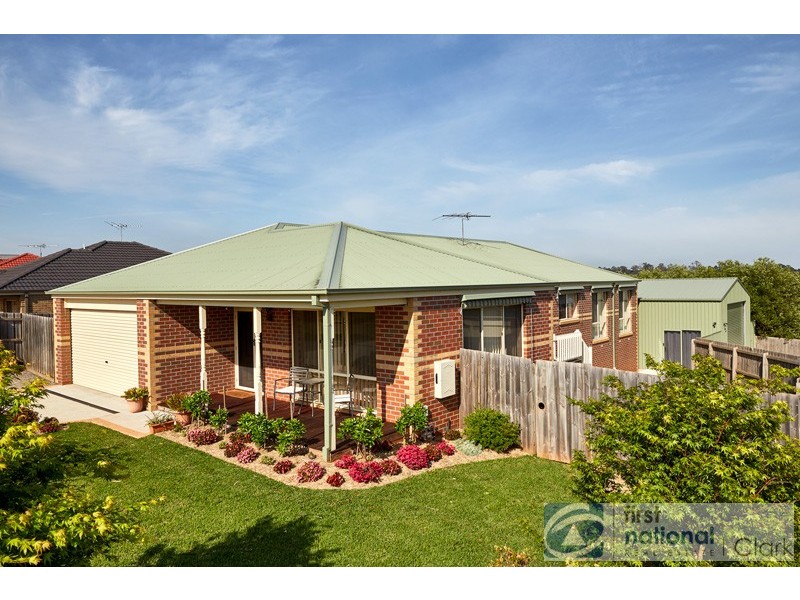 3 Emma Close, Drouin VIC 3818