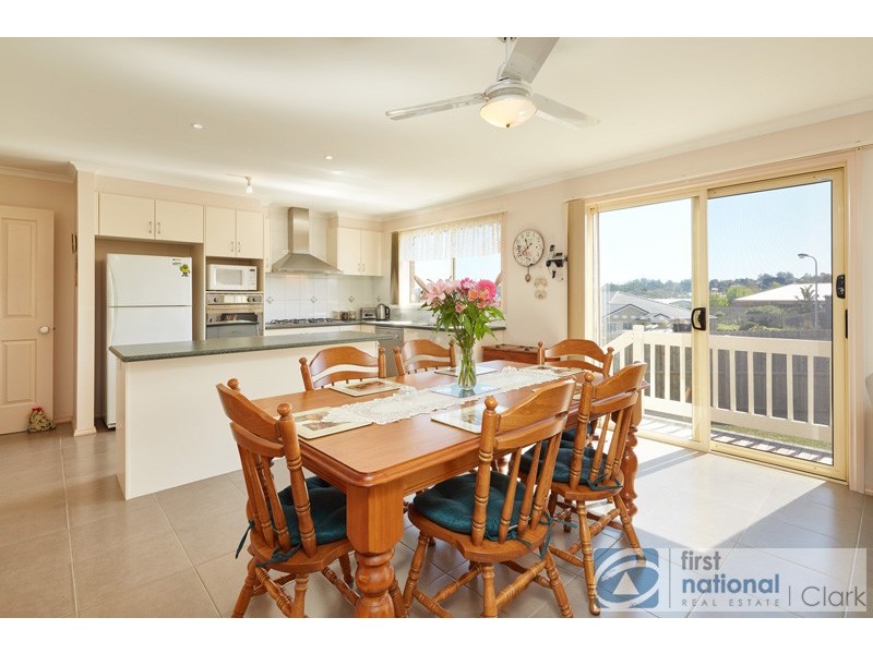 3 Emma Close, Drouin VIC 3818