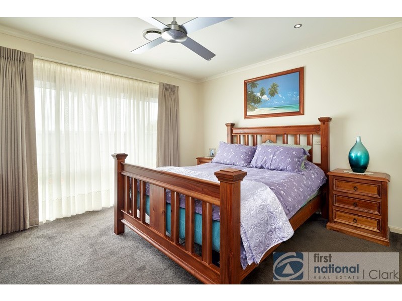 29 Norman Road, Drouin VIC 3818