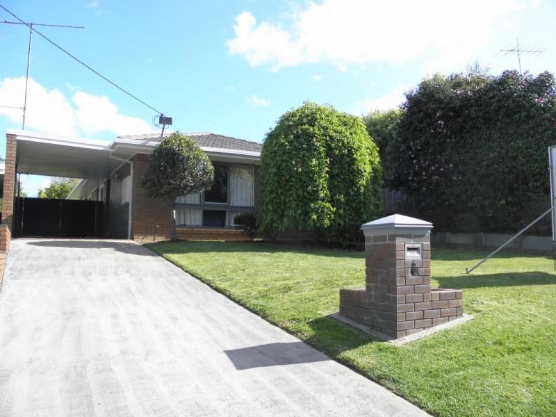 1/6 Churchill Street, Warragul VIC 3820