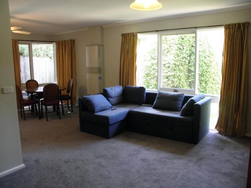 1/6 Churchill Street, Warragul VIC 3820