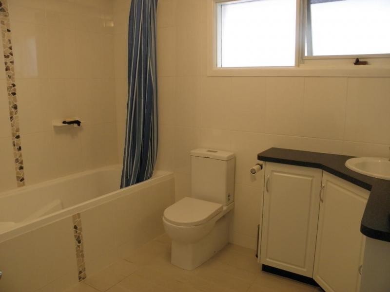 1/6 Churchill Street, Warragul VIC 3820