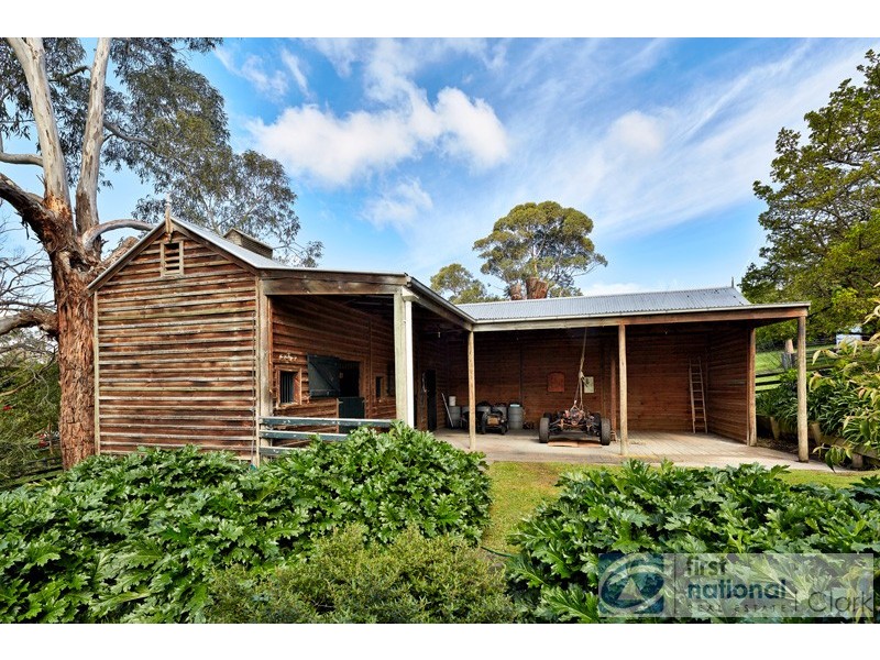 16-18 Henry Road, Bunyip VIC 3815