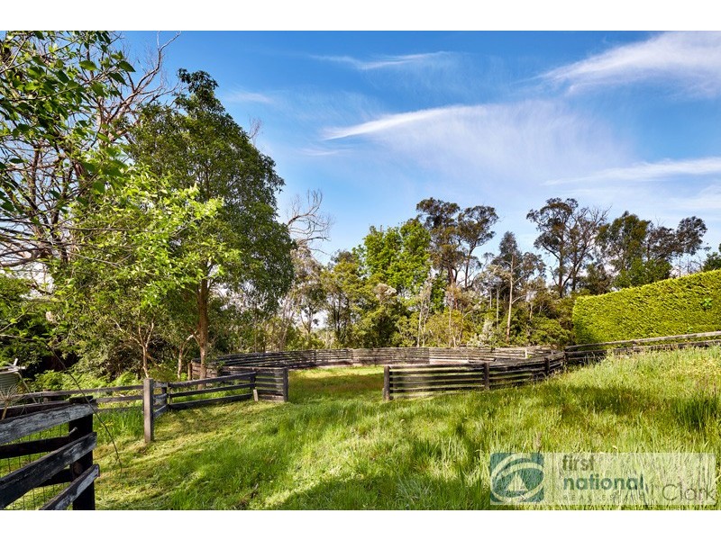 16-18 Henry Road, Bunyip VIC 3815