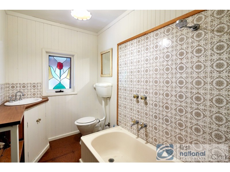 16-18 Henry Road, Bunyip VIC 3815