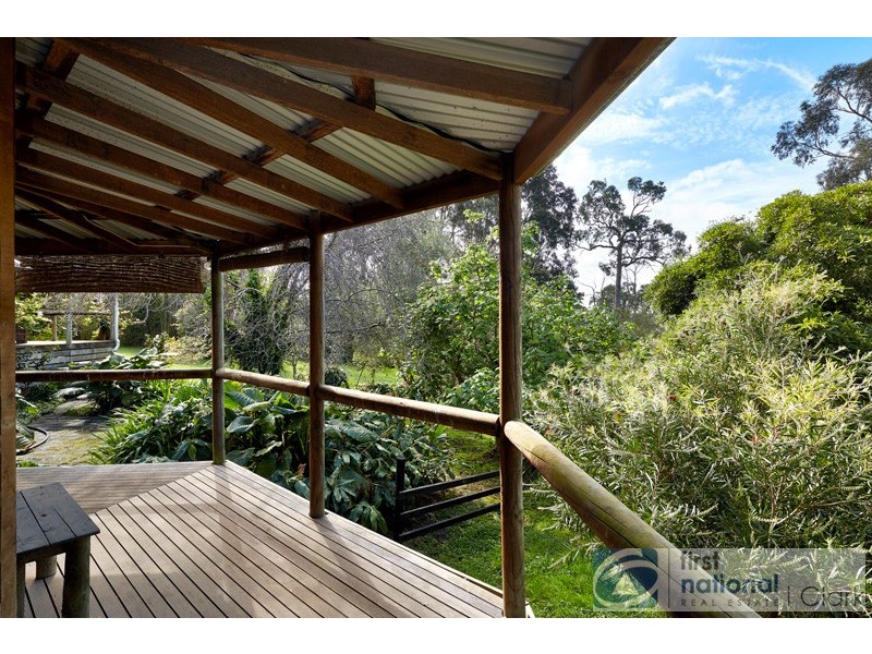 16-18 Henry Road, Bunyip VIC 3815