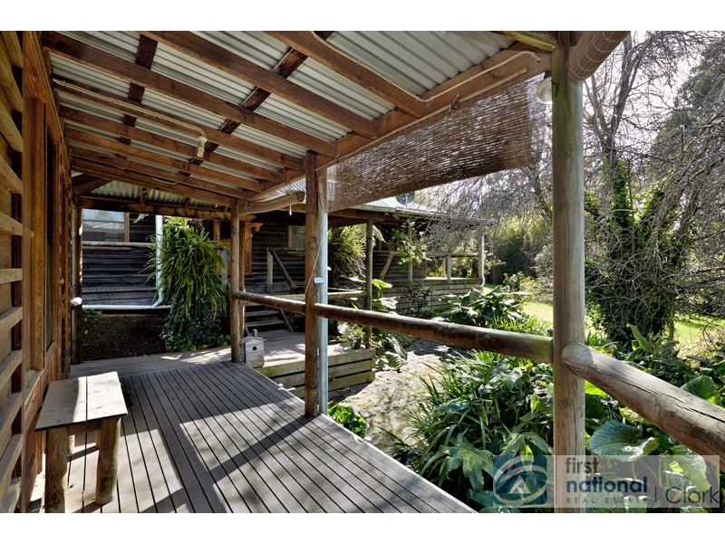 16-18 Henry Road, Bunyip VIC 3815