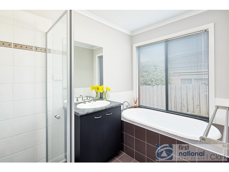 66 Dawson Drive, Warragul VIC 3820