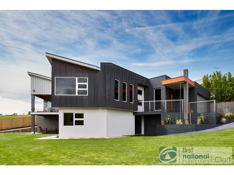 9 Fir Place, Warragul VIC 3820