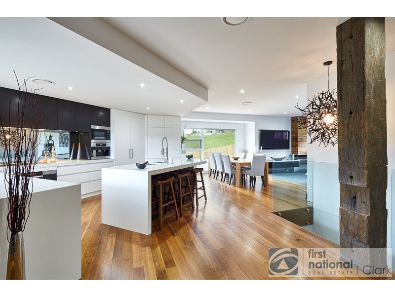 9 Fir Place, Warragul VIC 3820