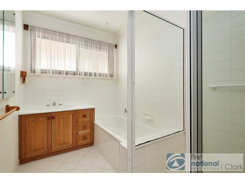 84 Church Street, Drouin VIC 3818