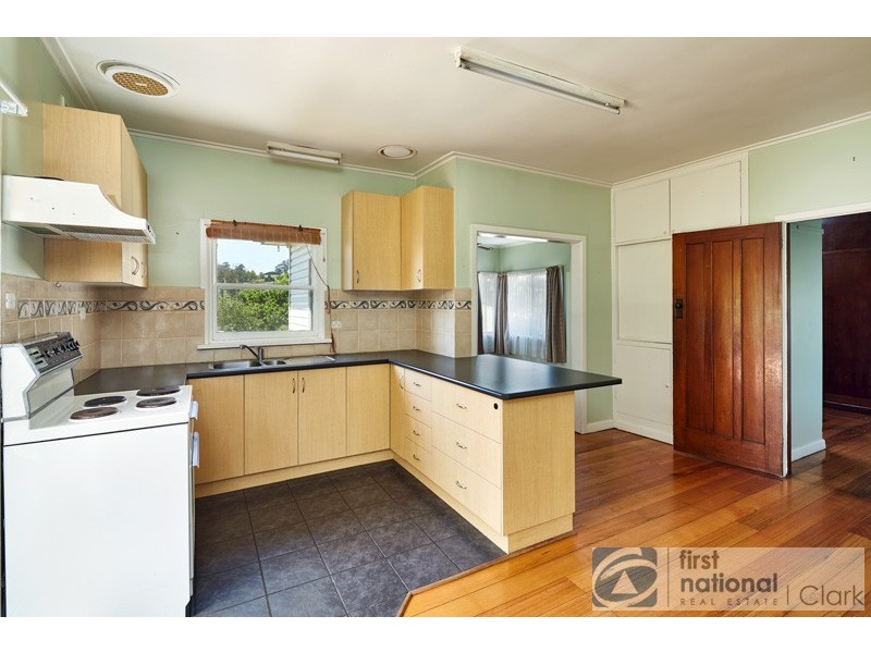 5 Railway Road, Neerim South VIC 3831