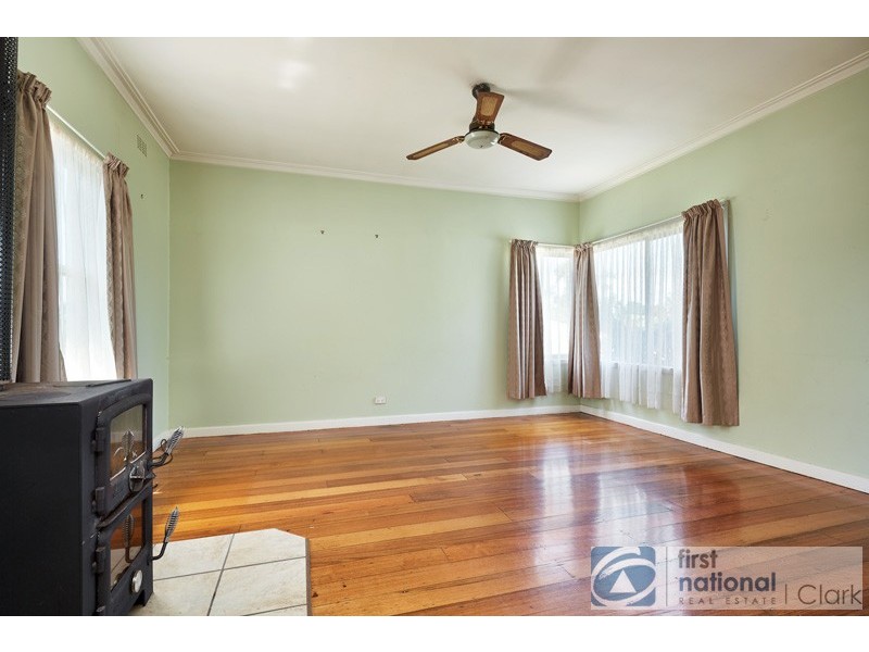 5 Railway Road, Neerim South VIC 3831