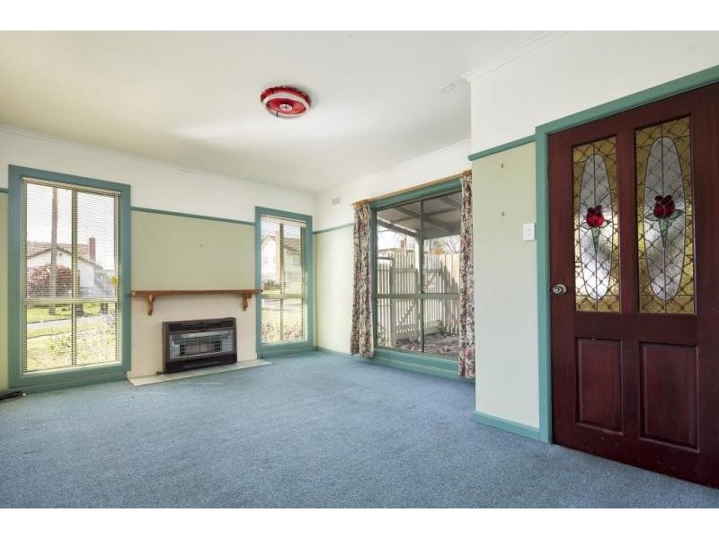 4 Kingston Street, Warragul VIC 3820