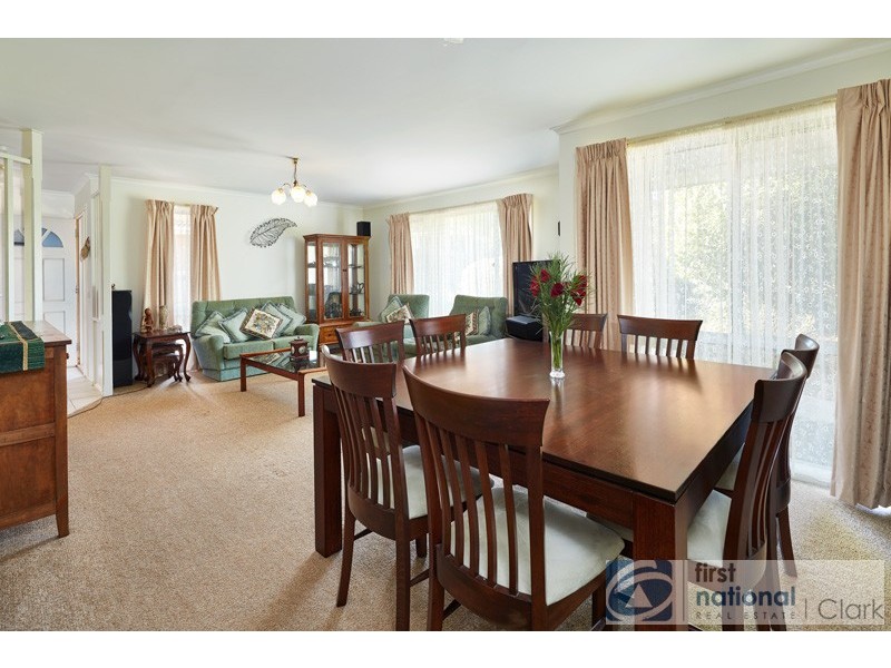 4 Cedar Place, Warragul VIC 3820