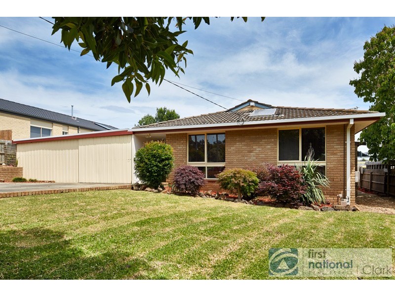 72 Lampard Road, Drouin VIC 3818