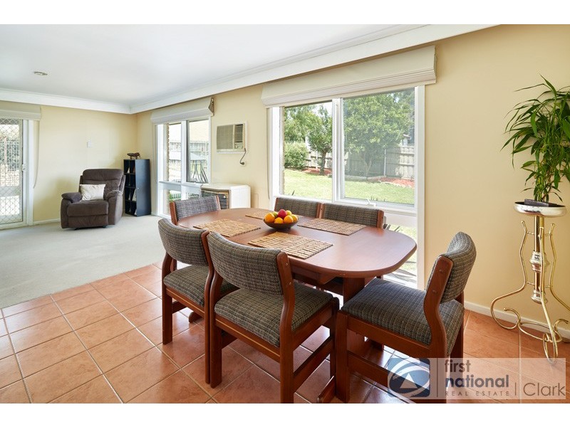 72 Lampard Road, Drouin VIC 3818