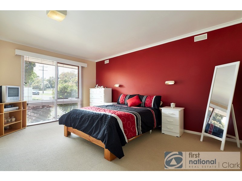 72 Lampard Road, Drouin VIC 3818