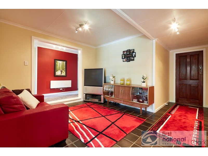 72 Lampard Road, Drouin VIC 3818