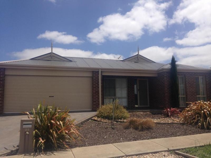 25 Howard Street, Warragul VIC 3820