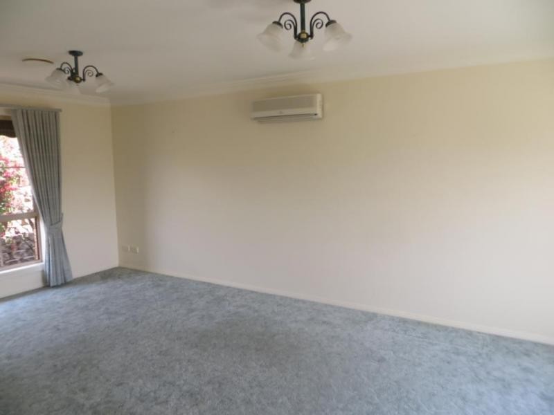 2/79 Victoria Street, Warragul VIC 3820