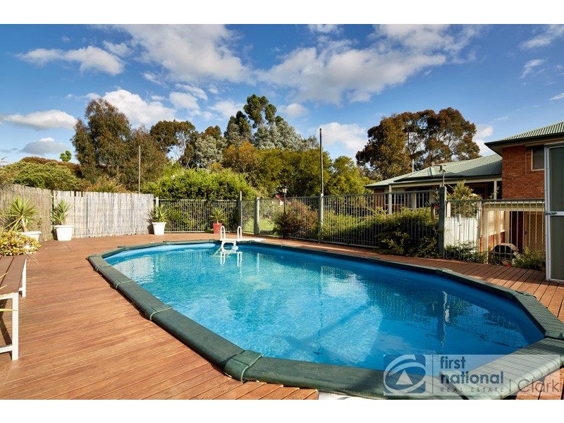 1 Quentin Court, Drouin VIC 3818