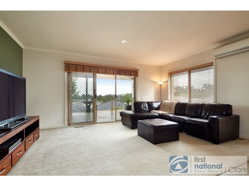 244 Princes Way, Drouin VIC 3818
