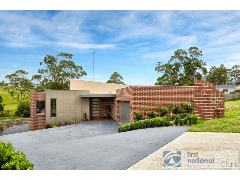 2 Chester Court, Drouin VIC 3818