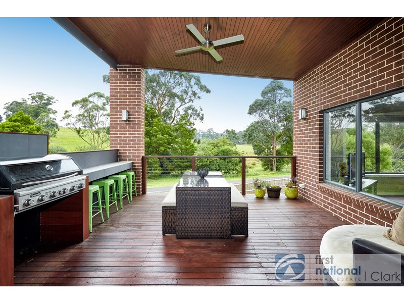 2 Chester Court, Drouin VIC 3818