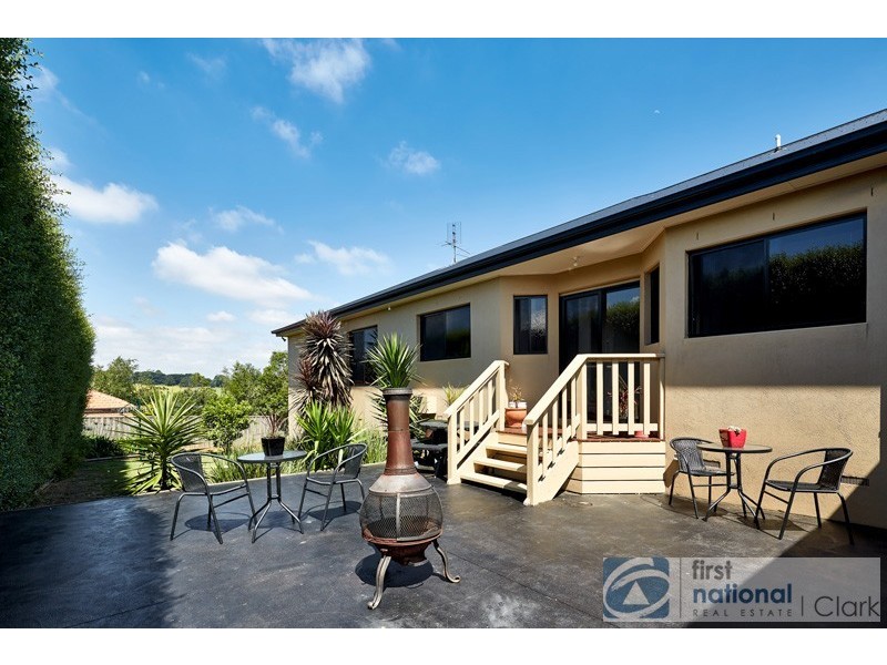 14 Arthurs Drive, Warragul VIC 3820