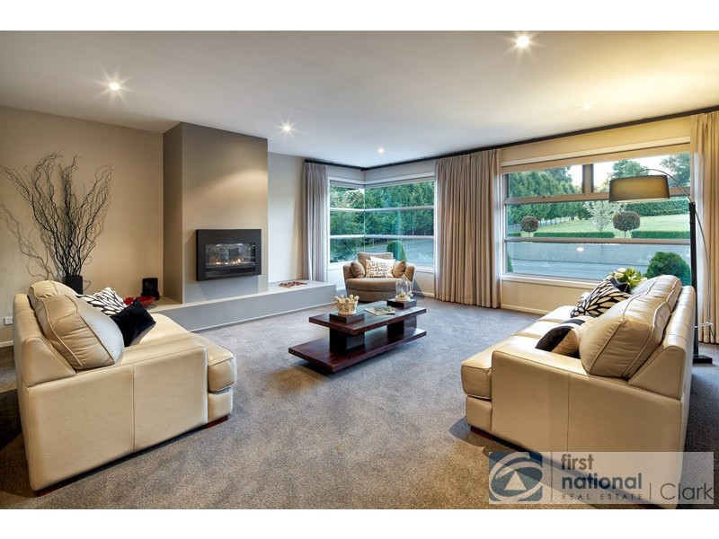 90 Lovell Drive, Warragul VIC 3820