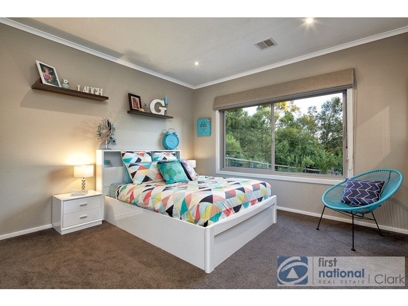 90 Lovell Drive, Warragul VIC 3820