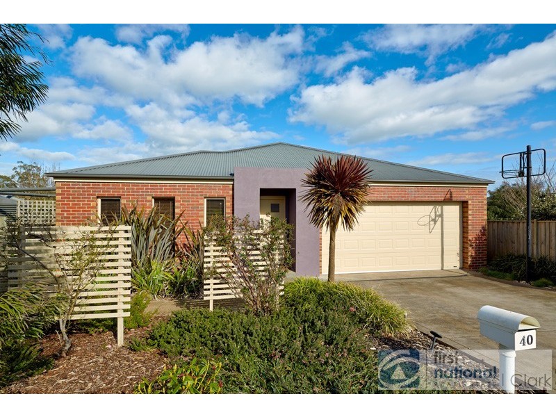 40 Cason Cres, Warragul VIC 3820