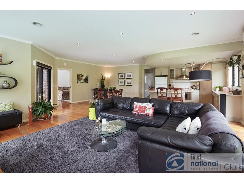 35 Hardy Drive, Trafalgar VIC 3824