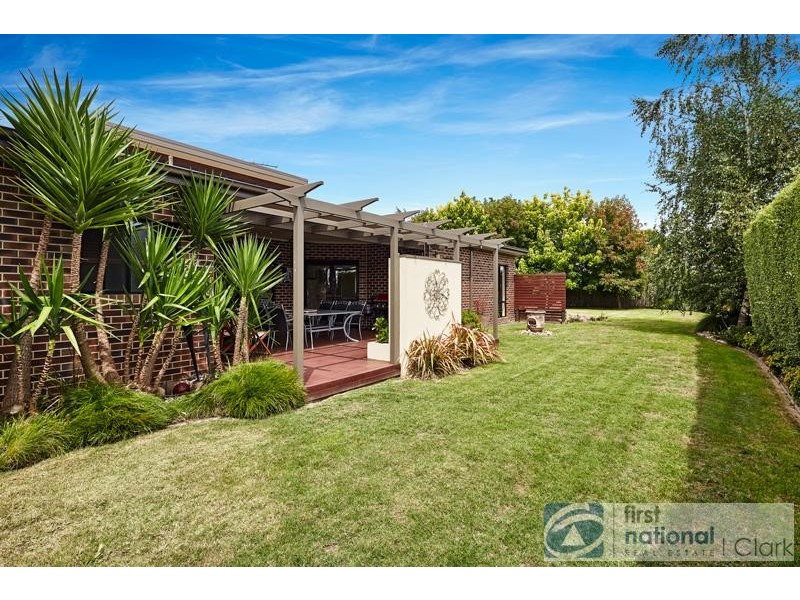 35 Hardy Drive, Trafalgar VIC 3824