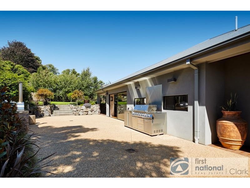 4 Hunter Crescent, Warragul VIC 3820