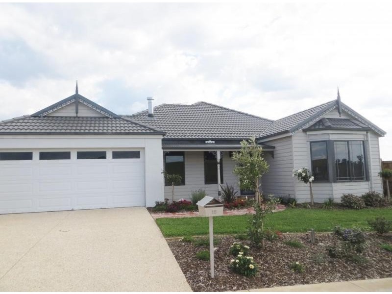 18 Sunridge Avenue, Warragul VIC 3820