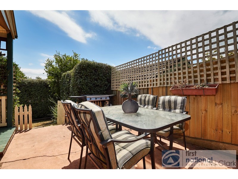 15 Armstrong Avenue, Drouin VIC 3818